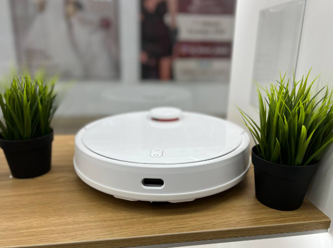 Обзор Mi Robot Vacuum-MOP P White: стоит ли покупать?